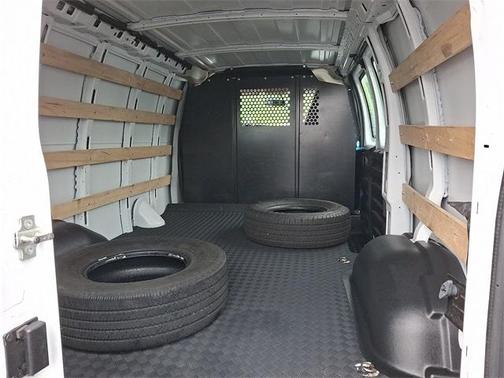 2023 GMC Savana 2500 Work Van