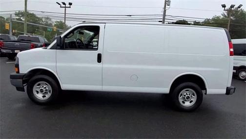 2023 GMC Savana 2500 Work Van