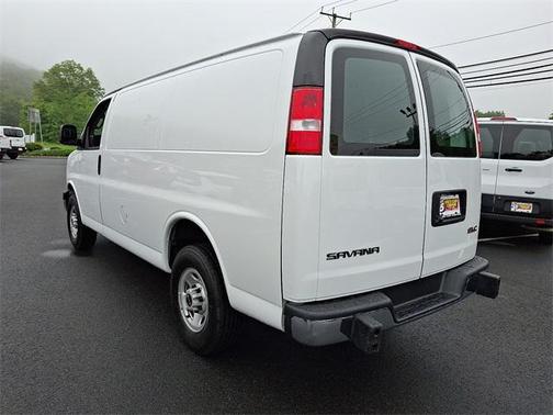 2023 GMC Savana 2500 Work Van