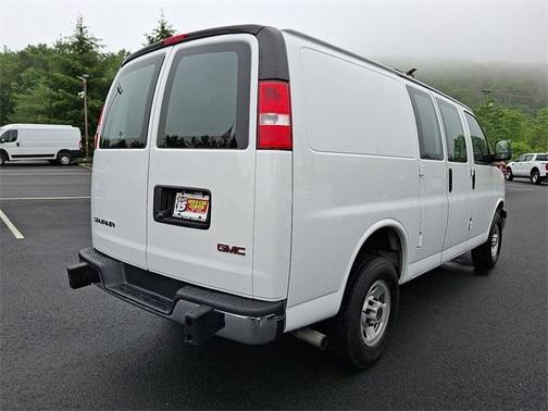 2023 GMC Savana 2500 Work Van