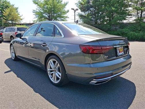 2023 Audi A4 45 S line Premium Plus