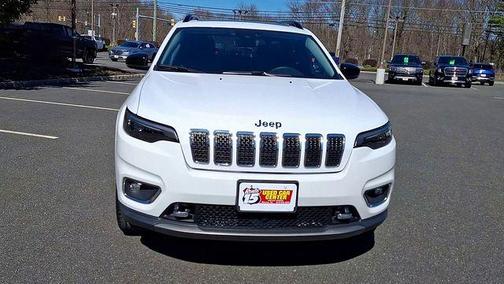 Bright White Clearcoat 2022 Jeep Cherokee Limited