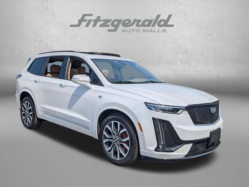 Crystal White Tricoat 2024 Cadillac XT6 Sport AWD