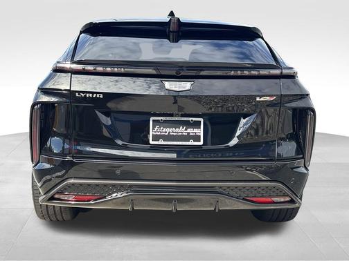 2026 Cadillac LYRIQ V