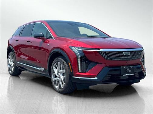 2025 Cadillac OPTIQ Luxury 2 AWD