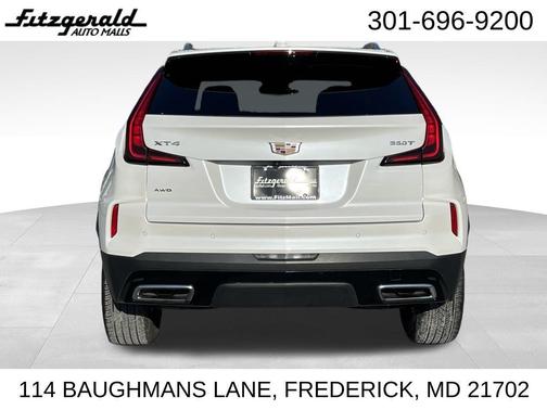 2024 Cadillac XT4 Premium Luxury