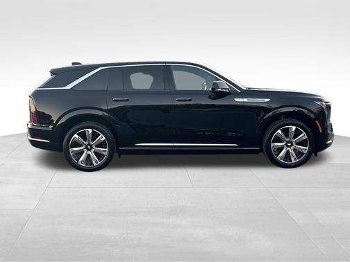 2025 Cadillac Escalade IQ Luxury 2