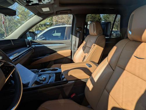 2025 Cadillac Escalade Premium Luxury