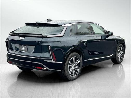2024 Cadillac LYRIQ Luxury w/1SE