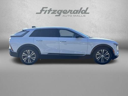 2026 Cadillac LYRIQ Premium Luxury