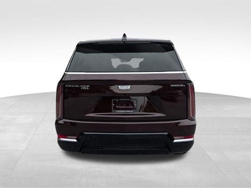 2026 Cadillac Escalade IQL Luxury