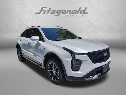 Crystal White Tricoat 2024 Cadillac XT4 Sport