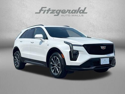 Crystal White Tricoat 2024 Cadillac XT4 Sport
