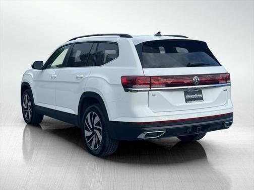 2024 Volkswagen Atlas 2.0T SE w/Technology 4MOTION