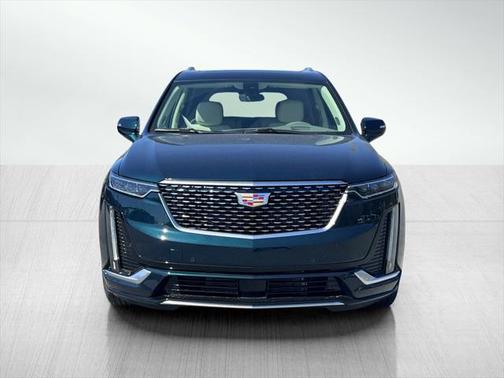 2025 Cadillac XT6 Premium Luxury AWD