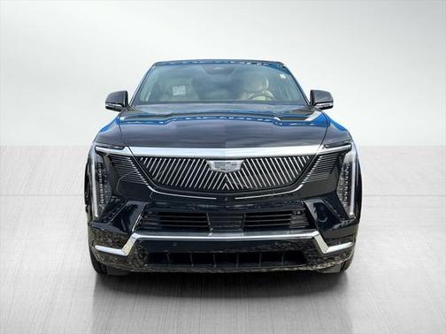 2025 Cadillac Escalade IQ Luxury 2
