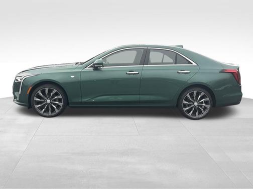 2026 Cadillac CT4 Luxury RWD