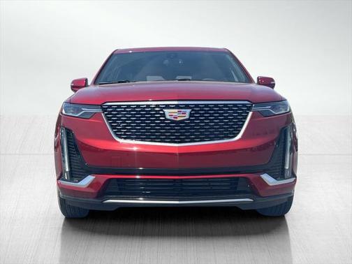 2025 Cadillac XT6 Luxury AWD
