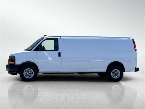 2023 GMC Savana 2500 Work Van