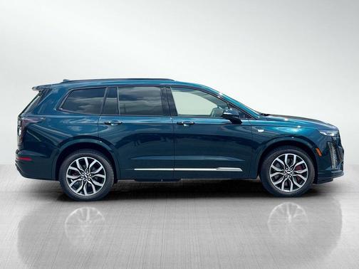 2025 Cadillac XT6 Sport AWD