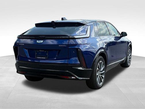 2024 Cadillac LYRIQ Sport