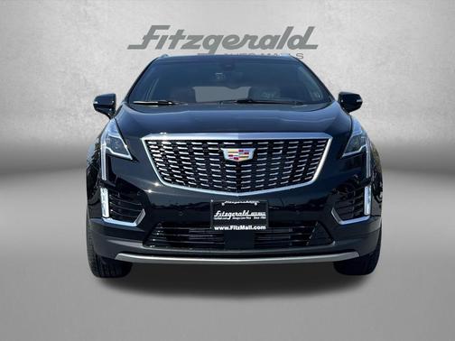Stellar Black Metallic 2026 Cadillac XT5 Premium Luxury