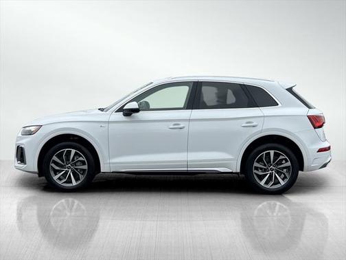 2024 Audi Q5 45 S line Premium Plus