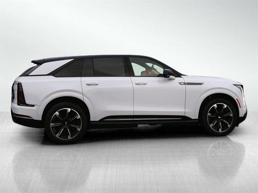 2025 Cadillac Escalade IQ Sport 2