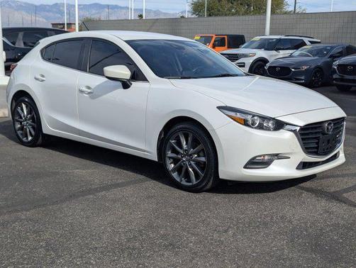 2018 Mazda Mazda3 Touring