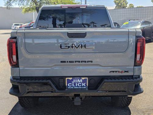 2024 GMC Sierra 1500 AT4X