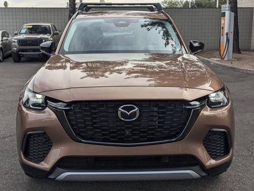 2025 Mazda CX-70 PHEV Premium Package