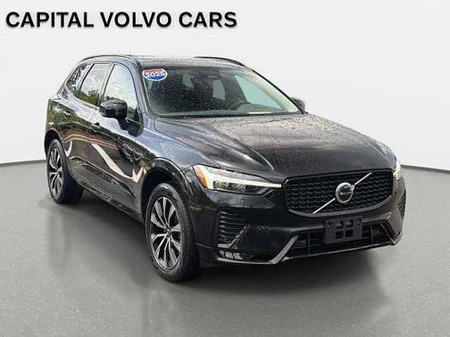 Onyx Black 2025 Volvo XC60 Core