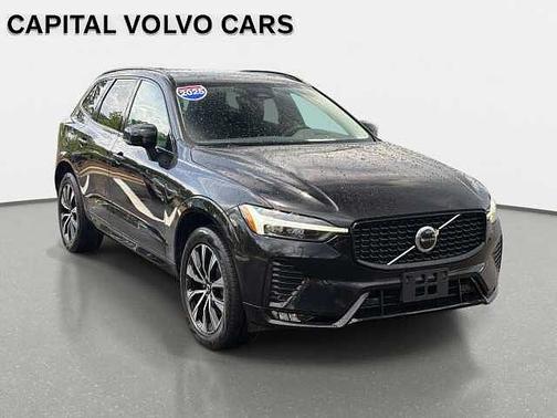 Onyx Black 2025 Volvo XC60 Core