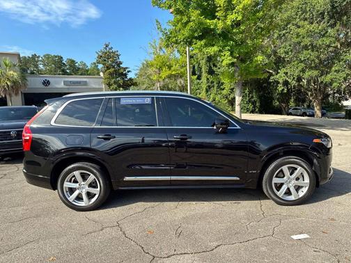 2024 Volvo XC90 B5 Core Bright