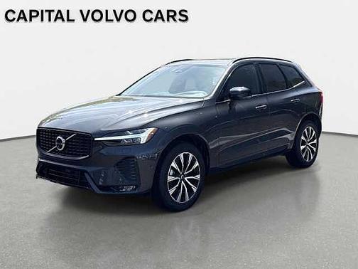 Platinum Grey 2025 Volvo XC60 Plus