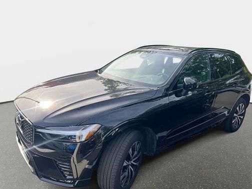 Onyx Black 2025 Volvo XC60 Core