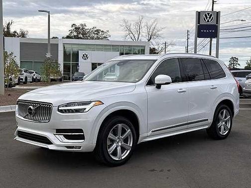 2024 Volvo XC90 Core