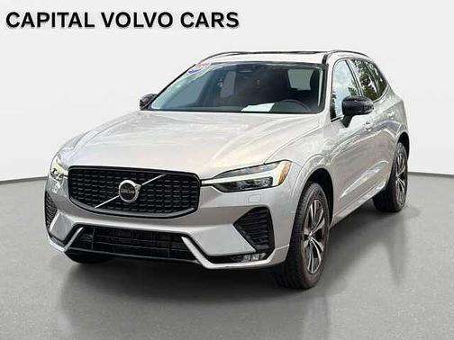 Silver Dawn 2025 Volvo XC60 Core