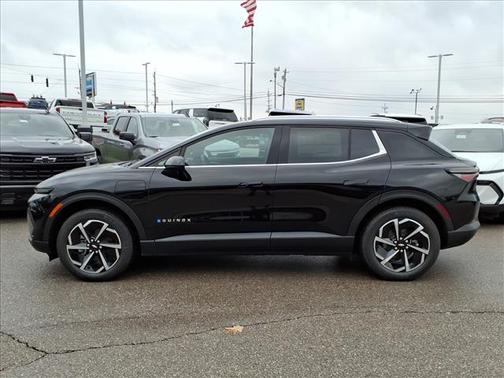 2026 Chevrolet Equinox EV LT 2