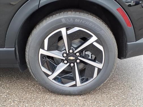 2026 Chevrolet Equinox EV LT 2