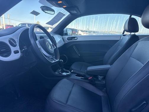 2013 Volkswagen Beetle 2.5L