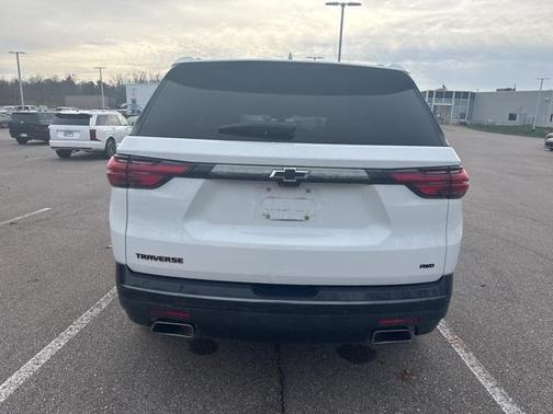 2023 Chevrolet Traverse Premier