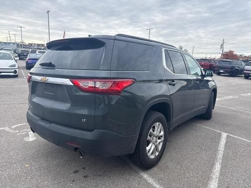 2021 Chevrolet Traverse LT Leather