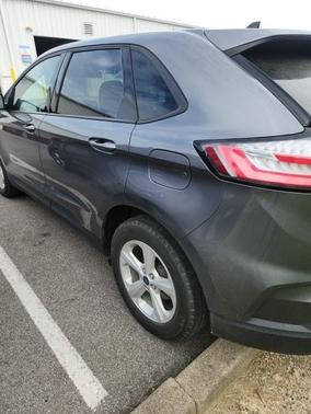 2021 Ford Edge SE