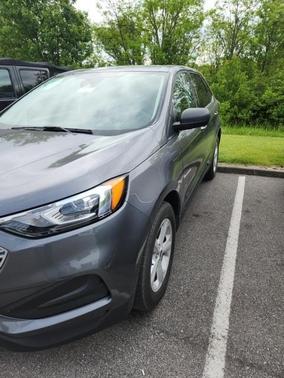 2021 Ford Edge SE