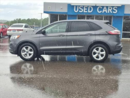 2021 Ford Edge SE