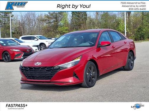 2023 Hyundai ELANTRA SEL