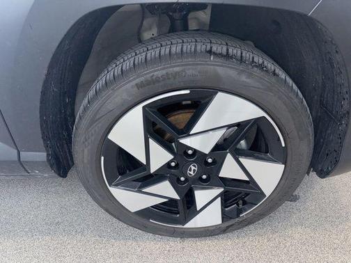 White 2025 Hyundai KONA Limited