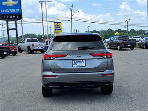 2022 Mitsubishi Outlander