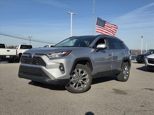 2023 Toyota RAV4 XLE Premium